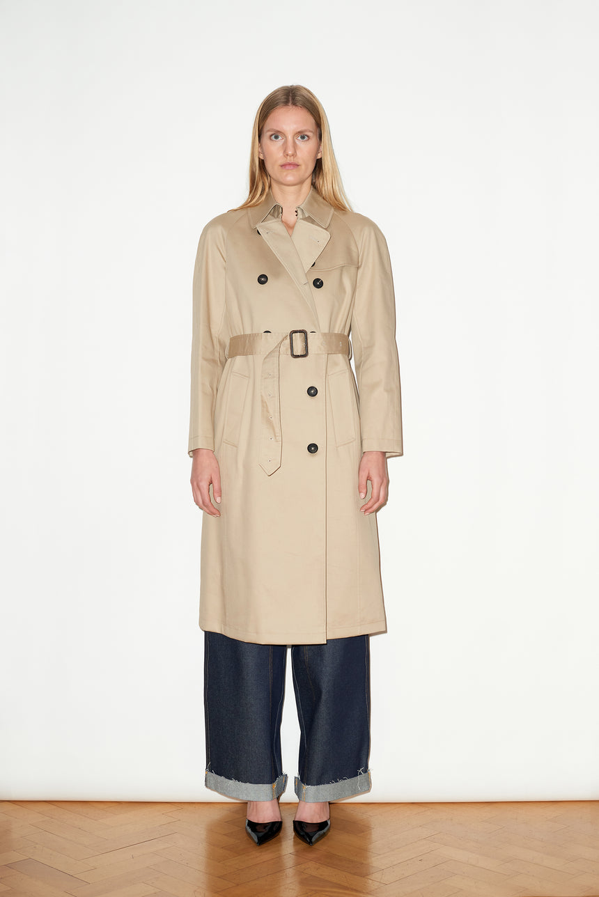 TRENCH COAT