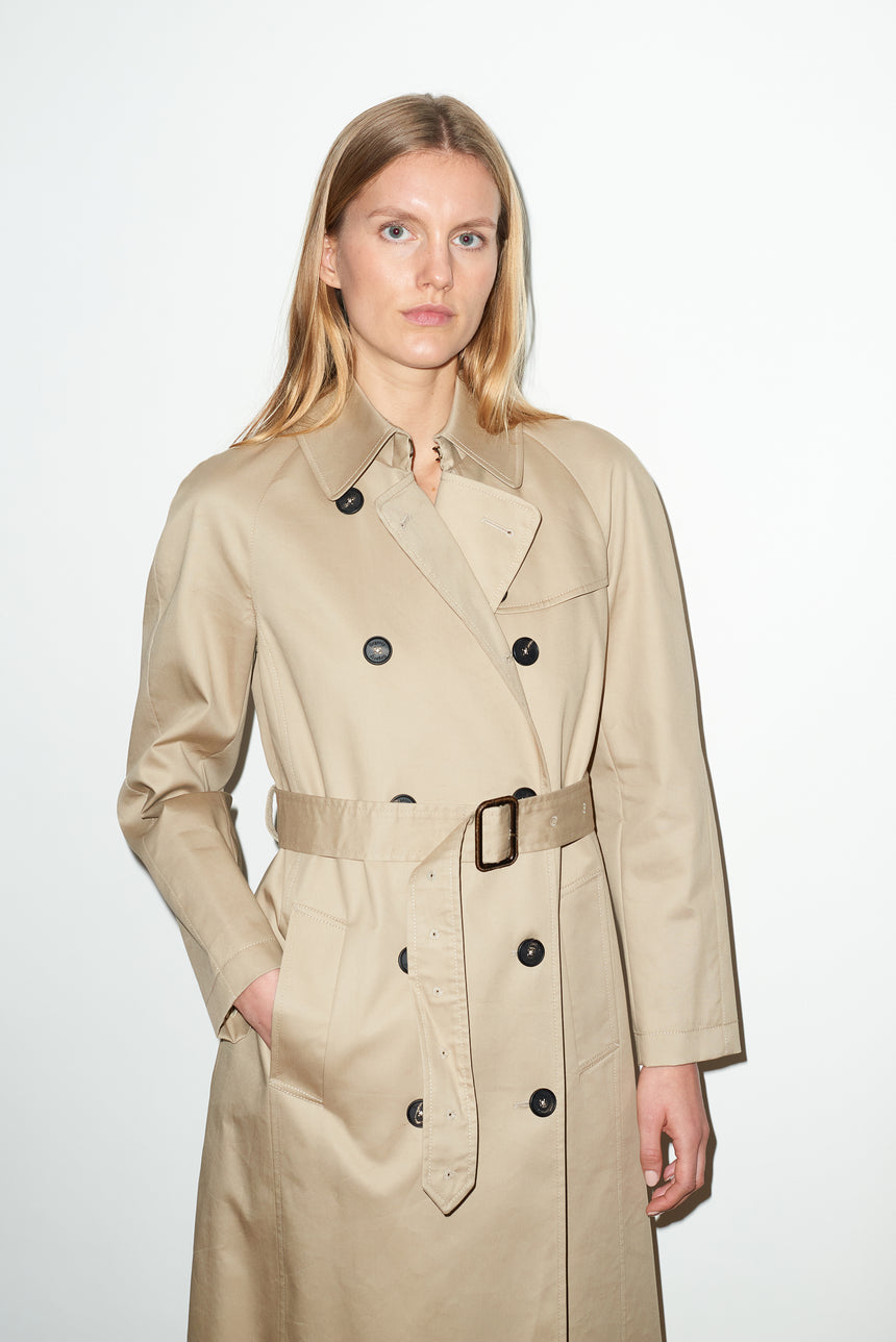 TRENCH COAT