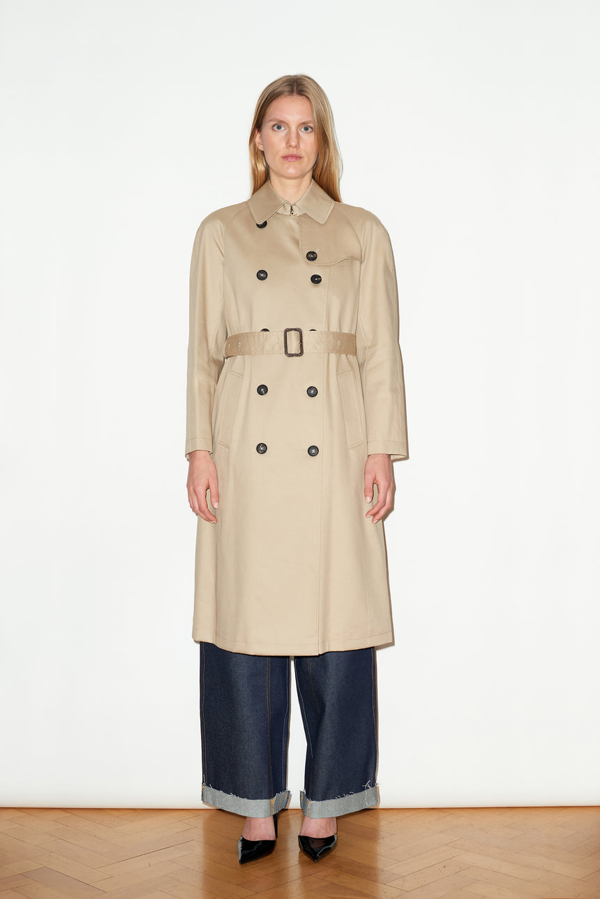 TRENCH COAT