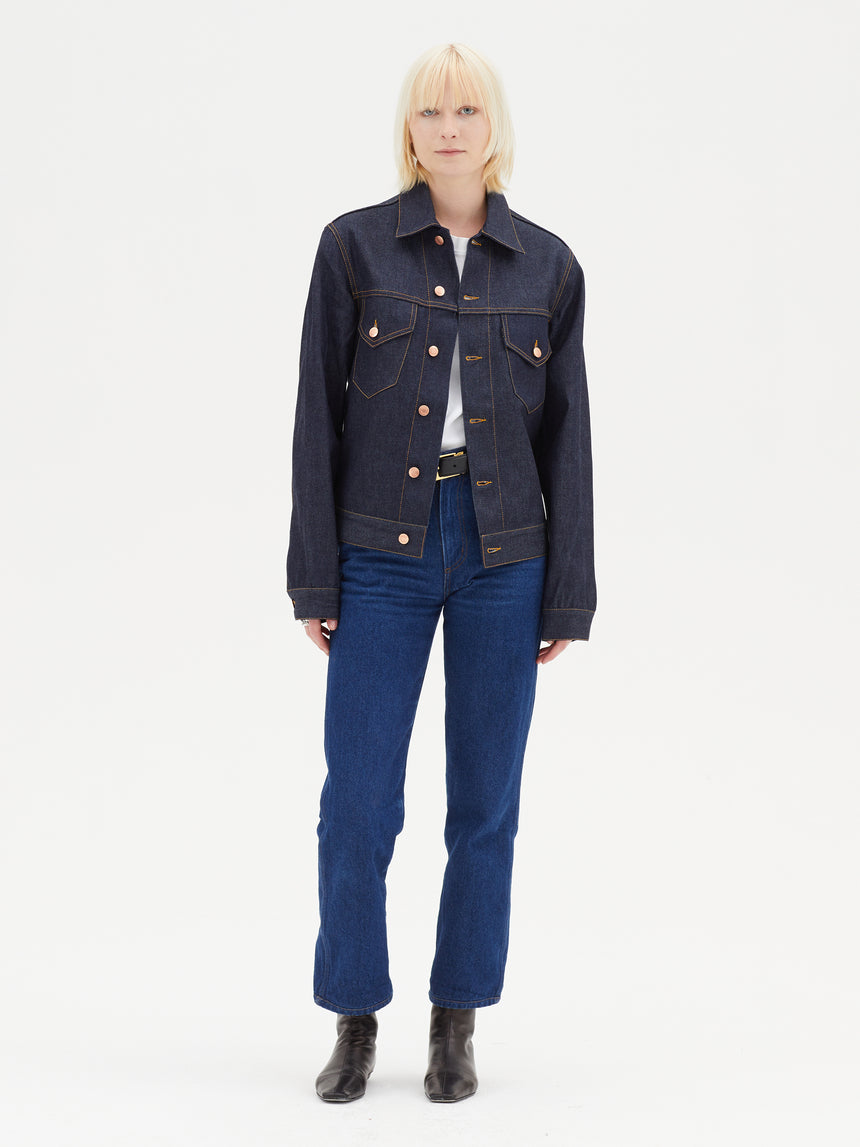 TAILORED DENIM TRUCKER JACKET IN RAW INDIGO DENIM