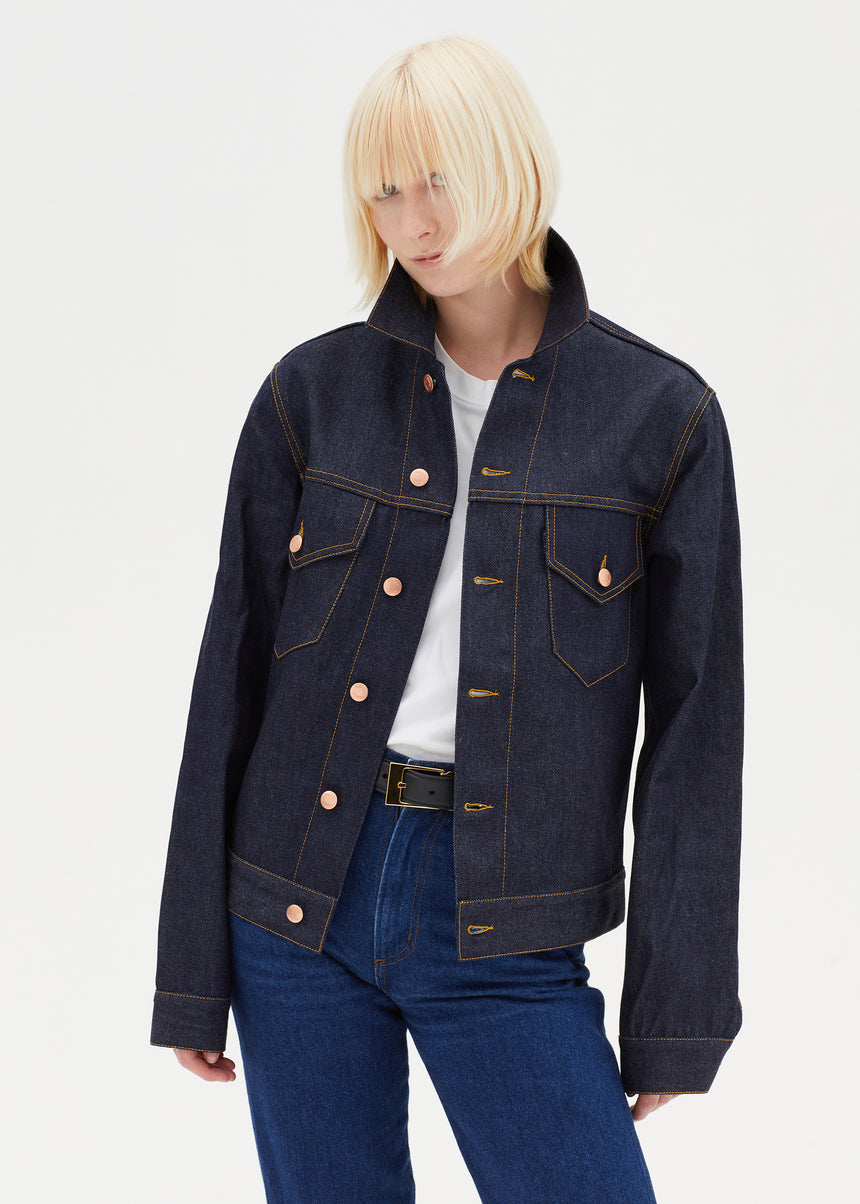 TAILORED DENIM TRUCKER JACKET IN RAW INDIGO DENIM