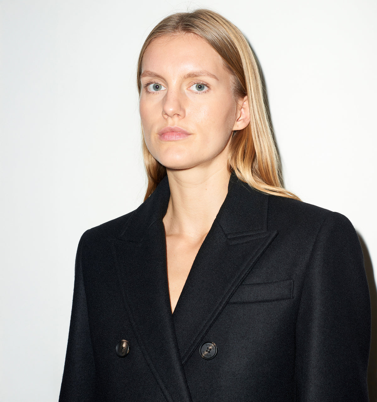 CASHMERE & WOOL DOUBLE BREASTED OVERCOAT