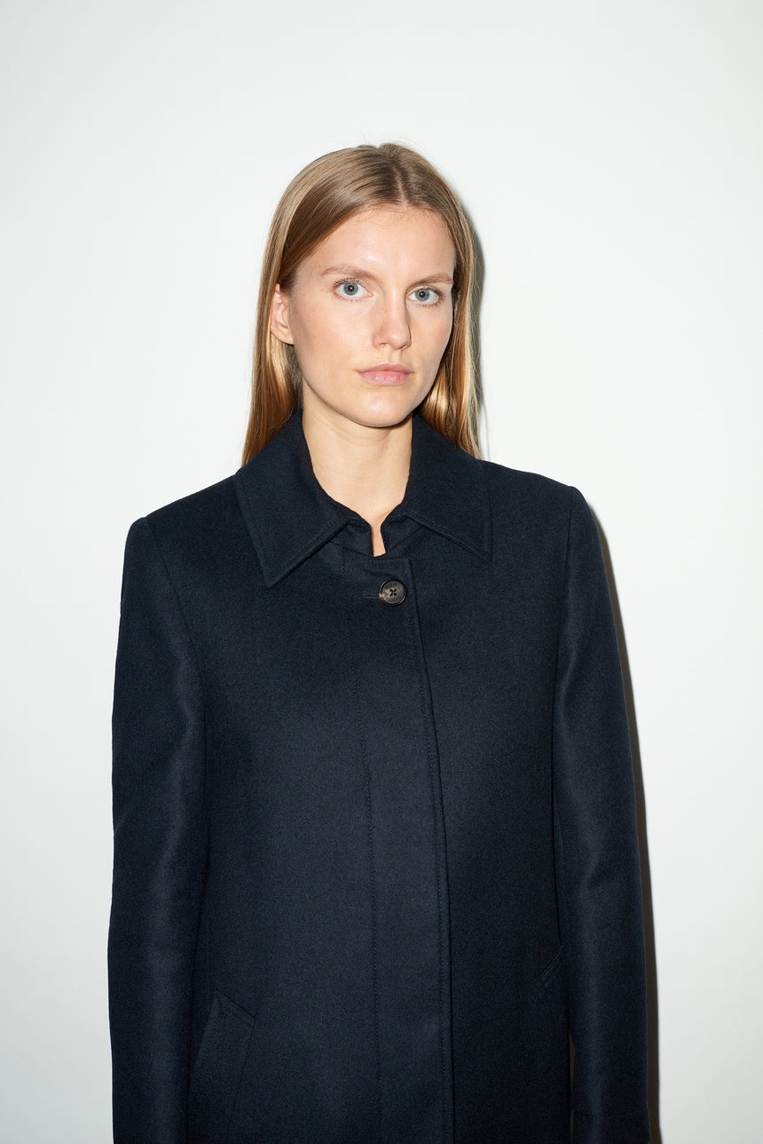 SINGLE BREASTED CASHMERE OVERCOAT