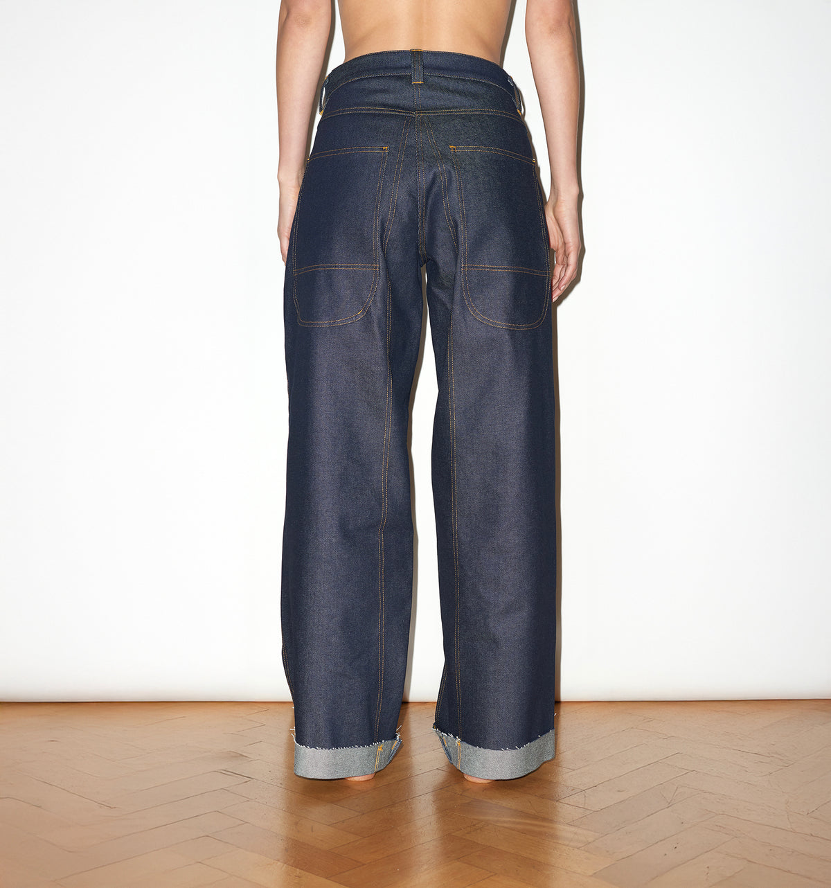WIDE LEG MID RISE INDIGO JEANS