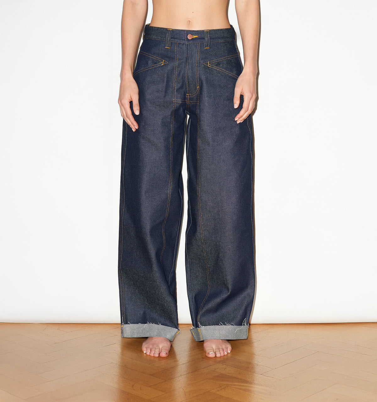 WIDE LEG MID RISE INDIGO JEANS