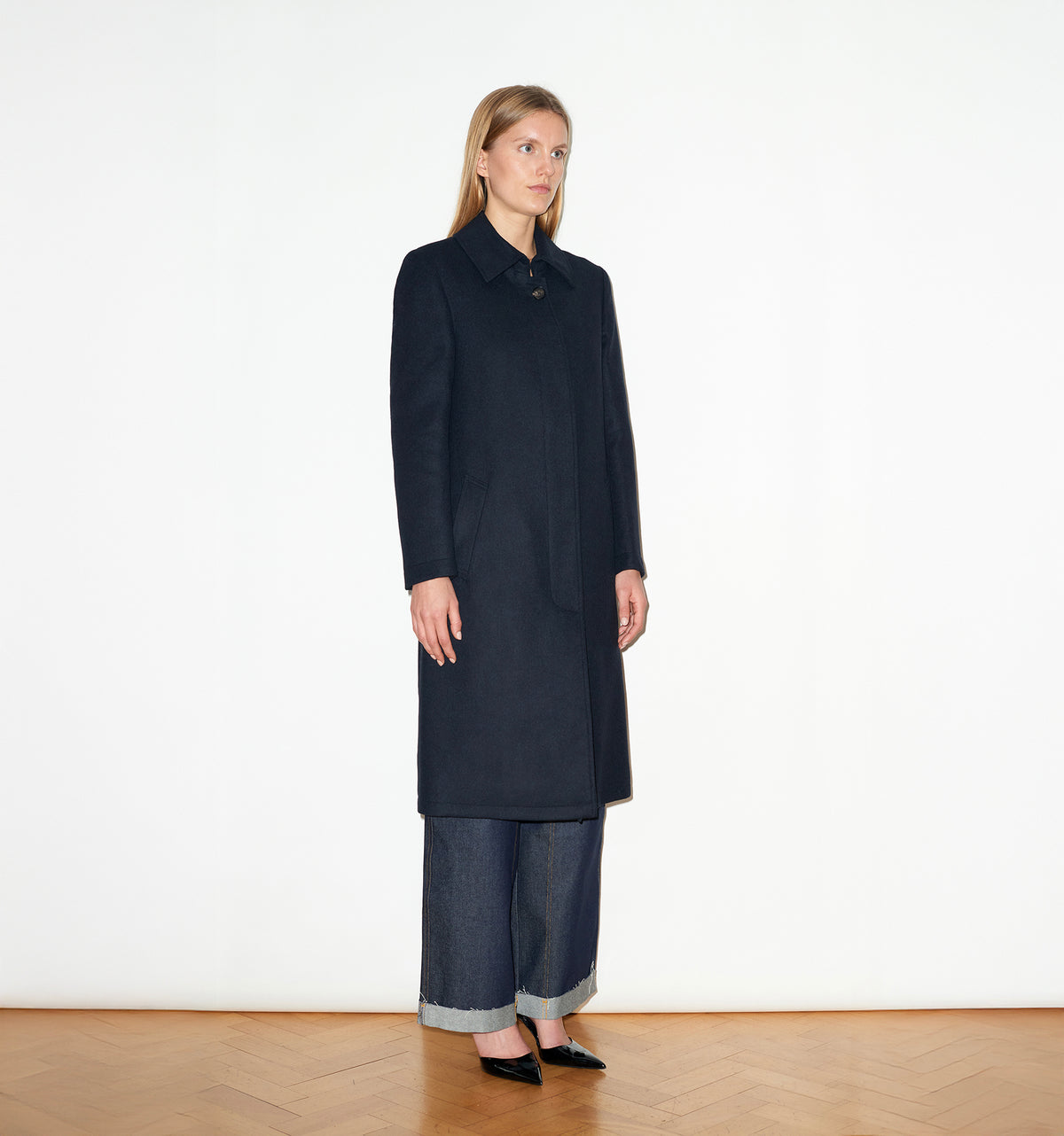 CASHMERE SINGLE BREASTED OVERCOAT