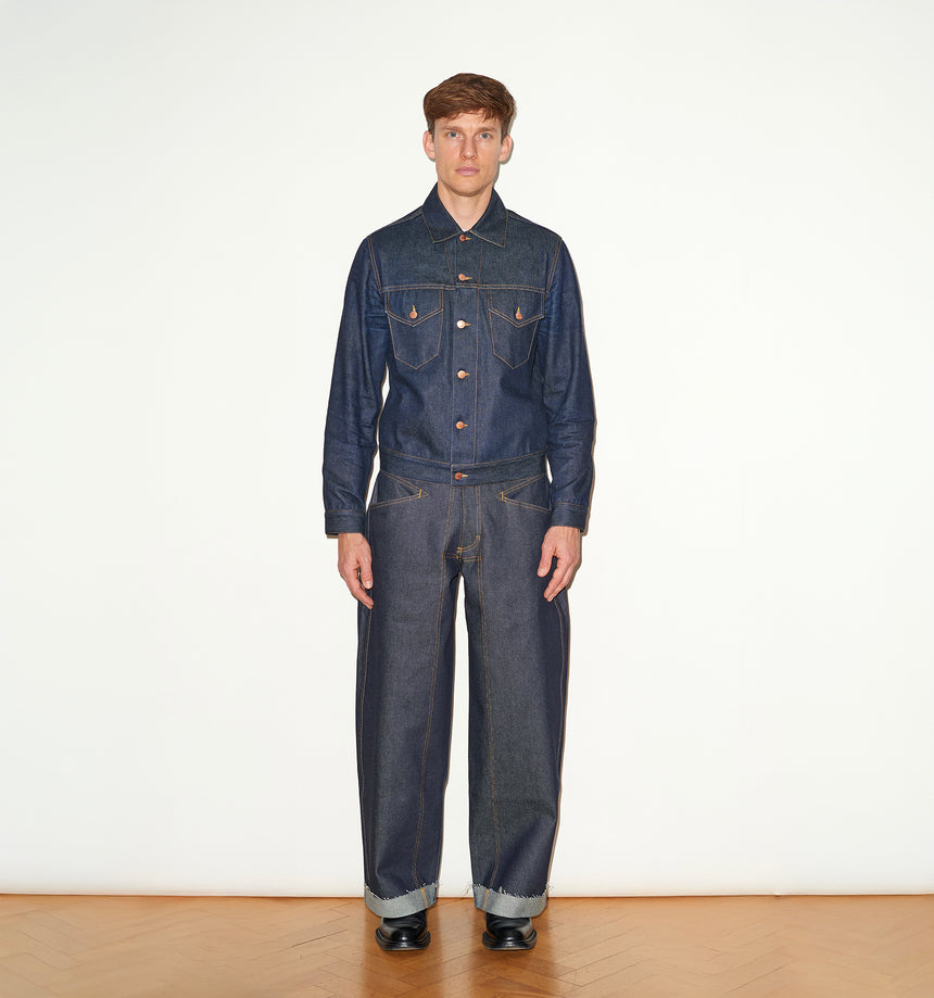 TAILORED DENIM TRUCKER JACKET IN RAW INDIGO DENIM