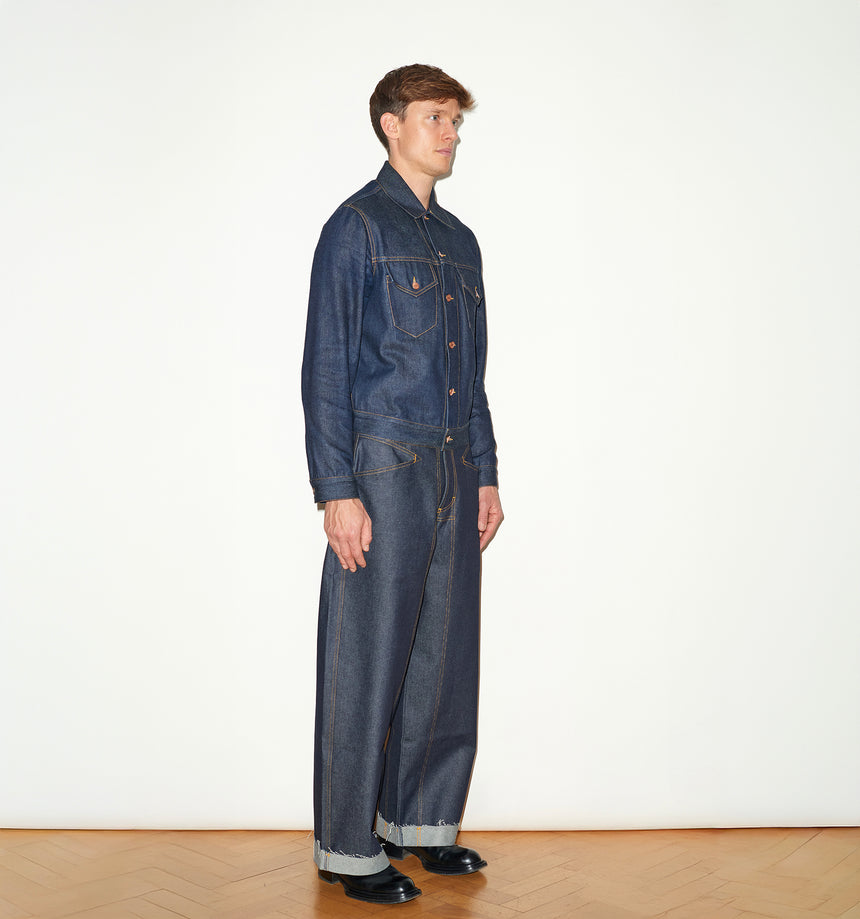 TAILORED DENIM TRUCKER JACKET IN RAW INDIGO DENIM